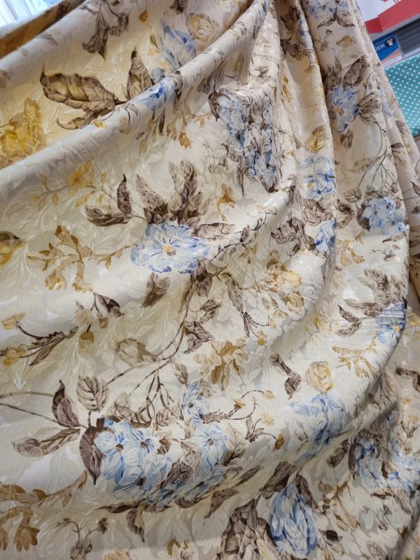 Draperie Motive Florale 16